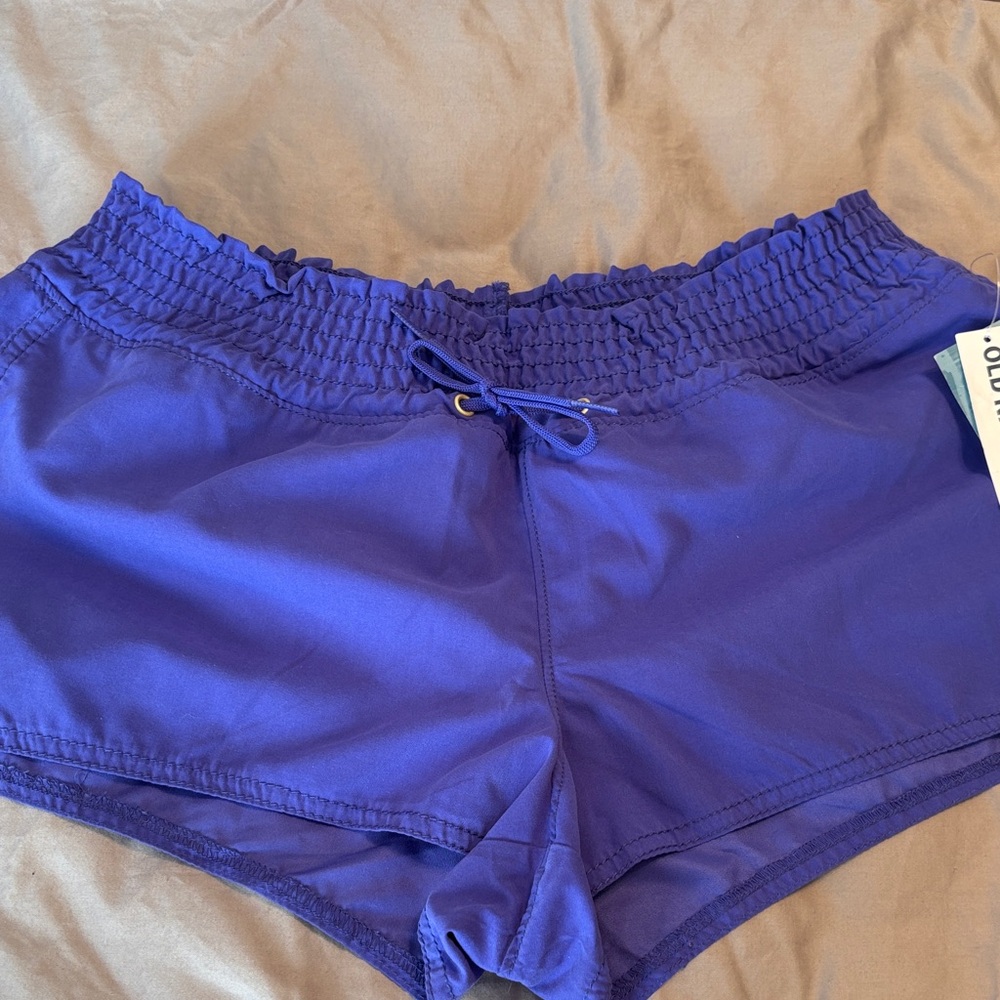 NWT Old Navy Women's Athletic Shorts in Vibrant Purple